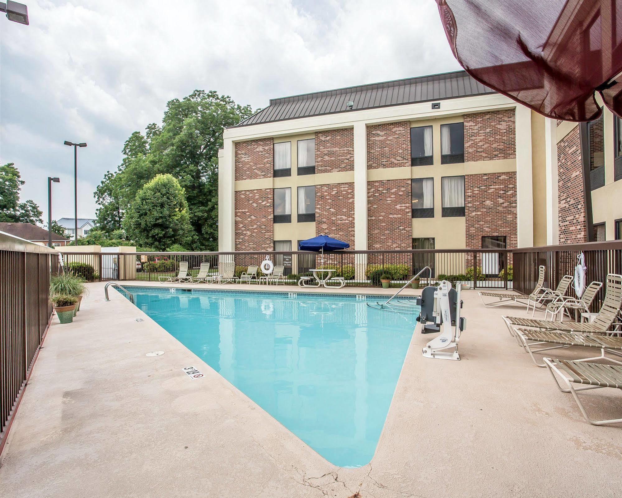 Comfort Inn Downtown Chattanooga Exterior photo